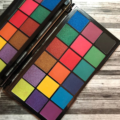 Makeup Revolution X Tammi Tropical Carnival Shadow Palette